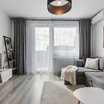 Airport Apartamento *