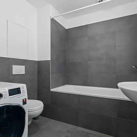 Apartament Airport